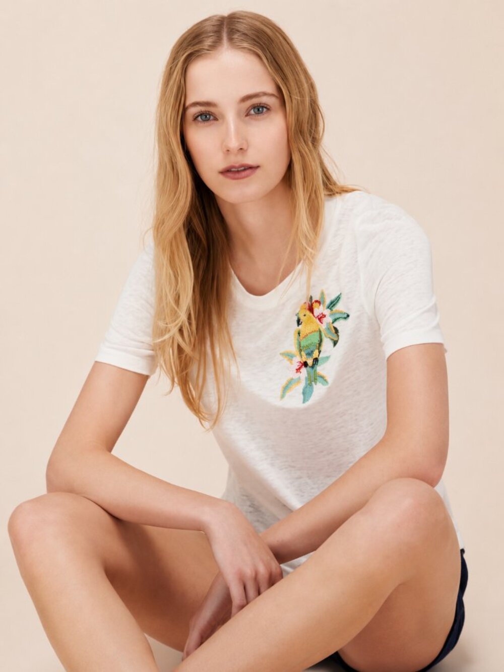 Maje Parrot Embroidered Linen T-Shirt Off White Graphic Tee Size 2 NWT